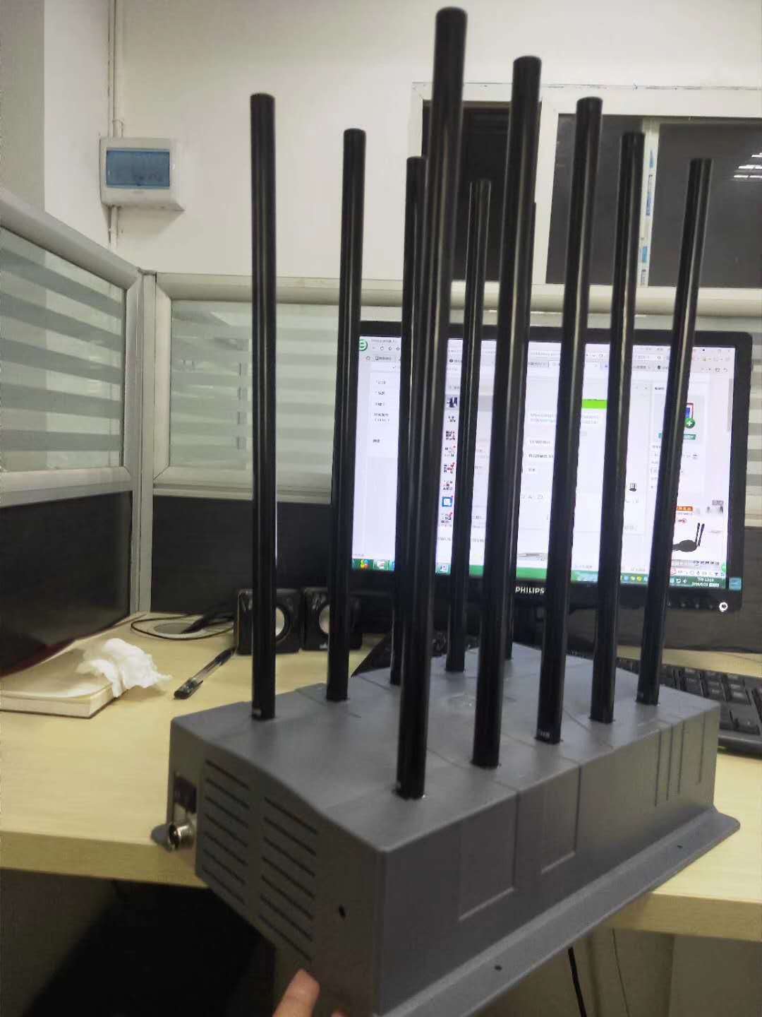 Desktop portable  cell phone Jammer